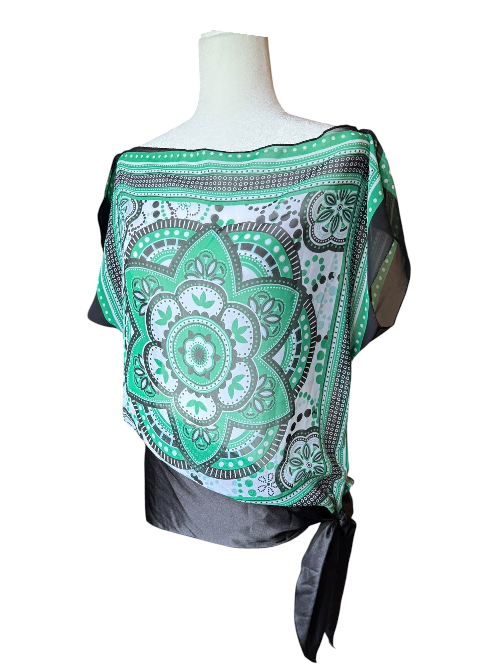 Satin top with a bandana-style mandala print (XL)