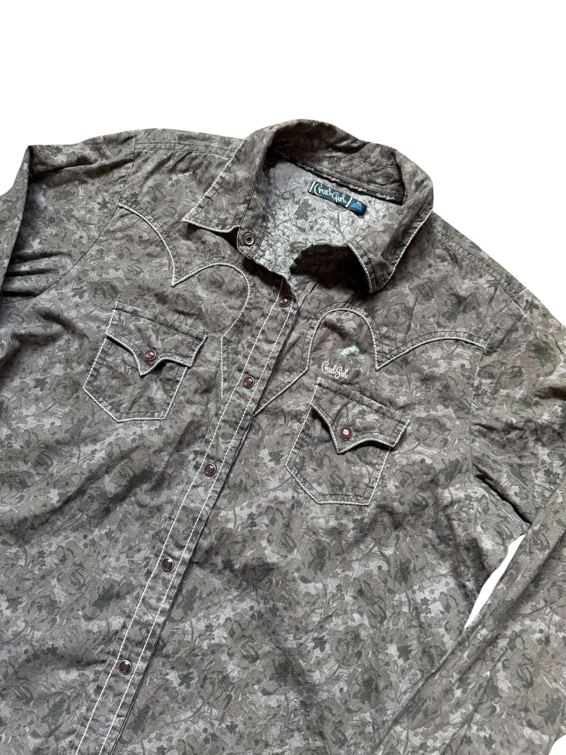 Cruel Girl western barrel, racing pearl snap long sleeve shirt (XL)