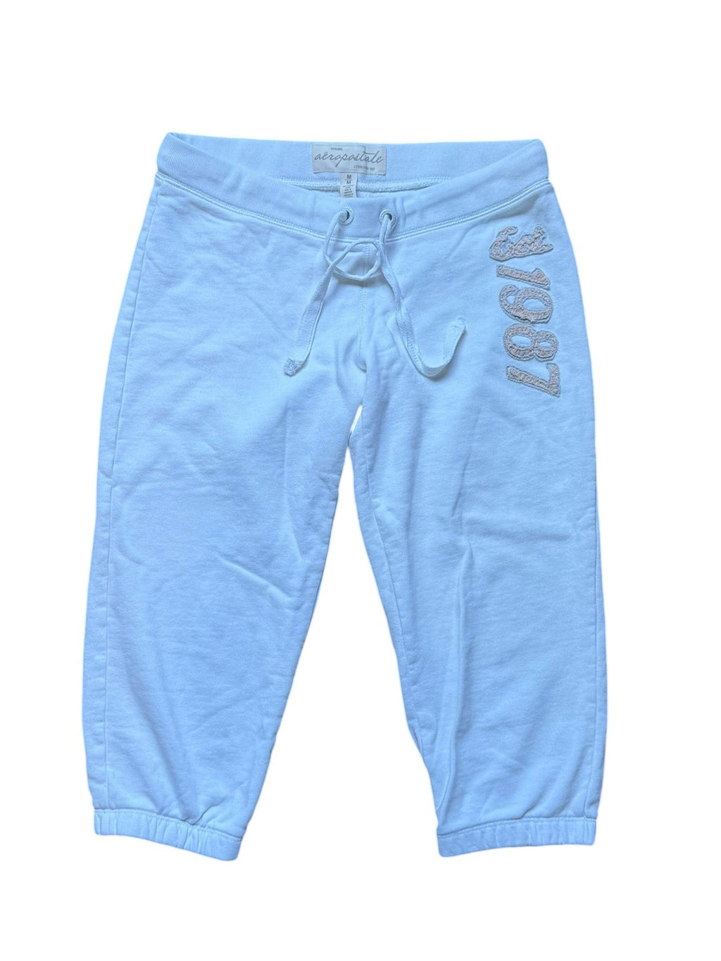 White Aeropostale Low Rise Capri Sweatpants (Medium)
