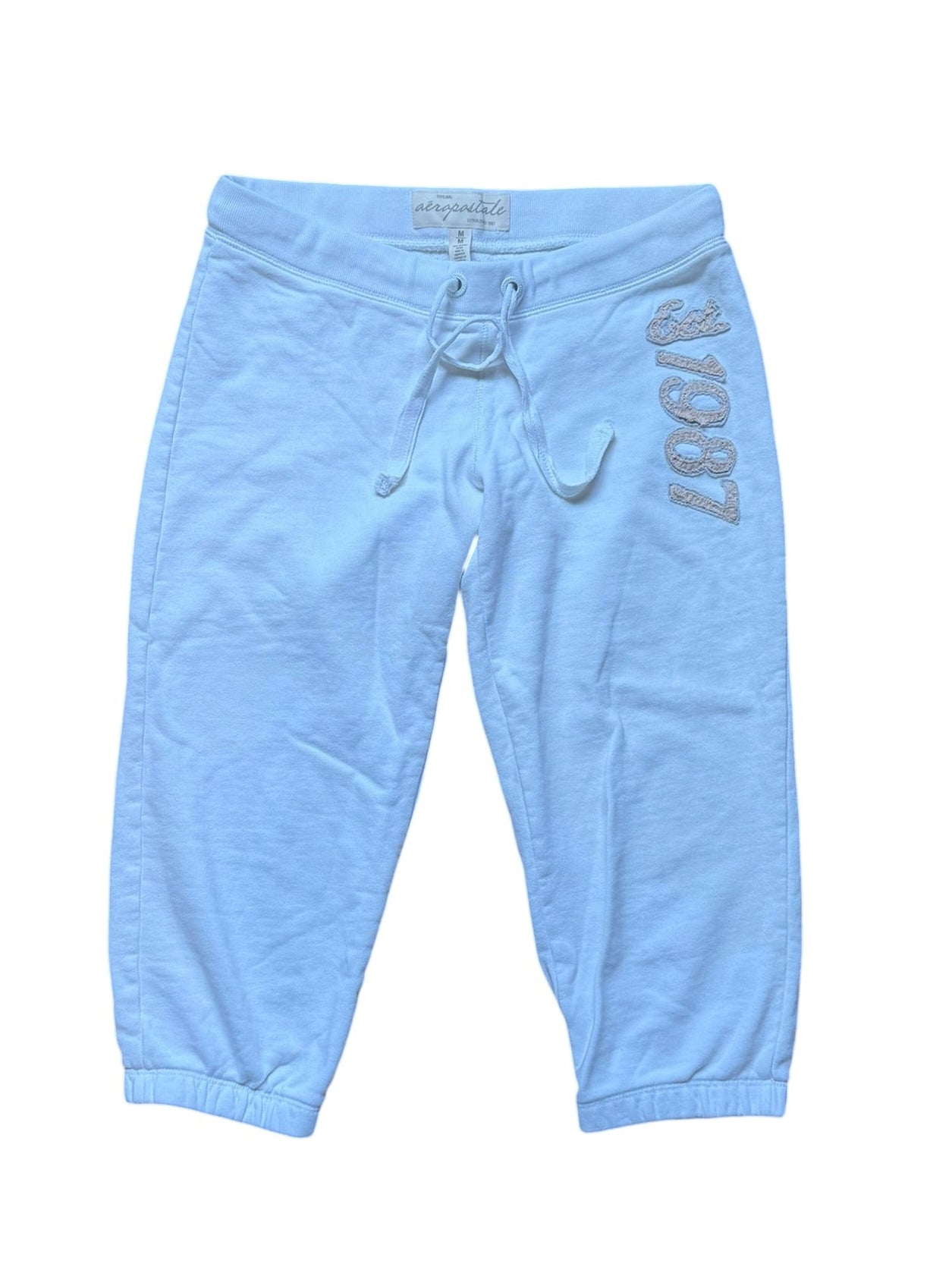 White Aeropostale Low Rise Capri Sweatpants (Medium)