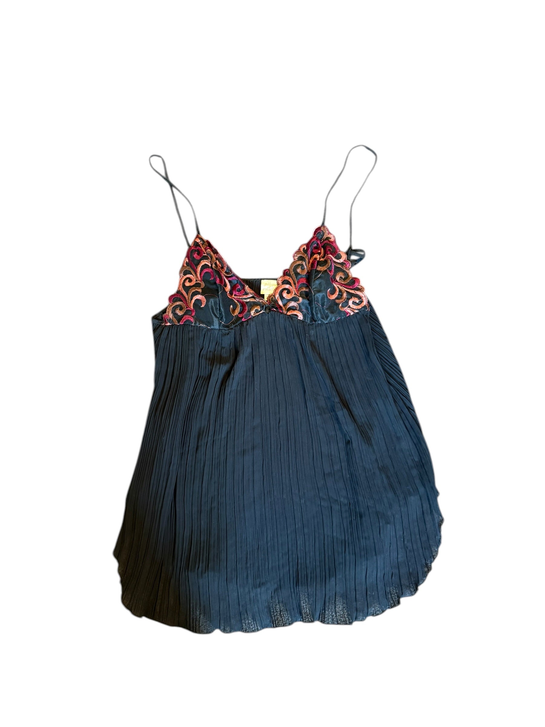 Gilligan and O’Malley embroidered lingerie top: Small