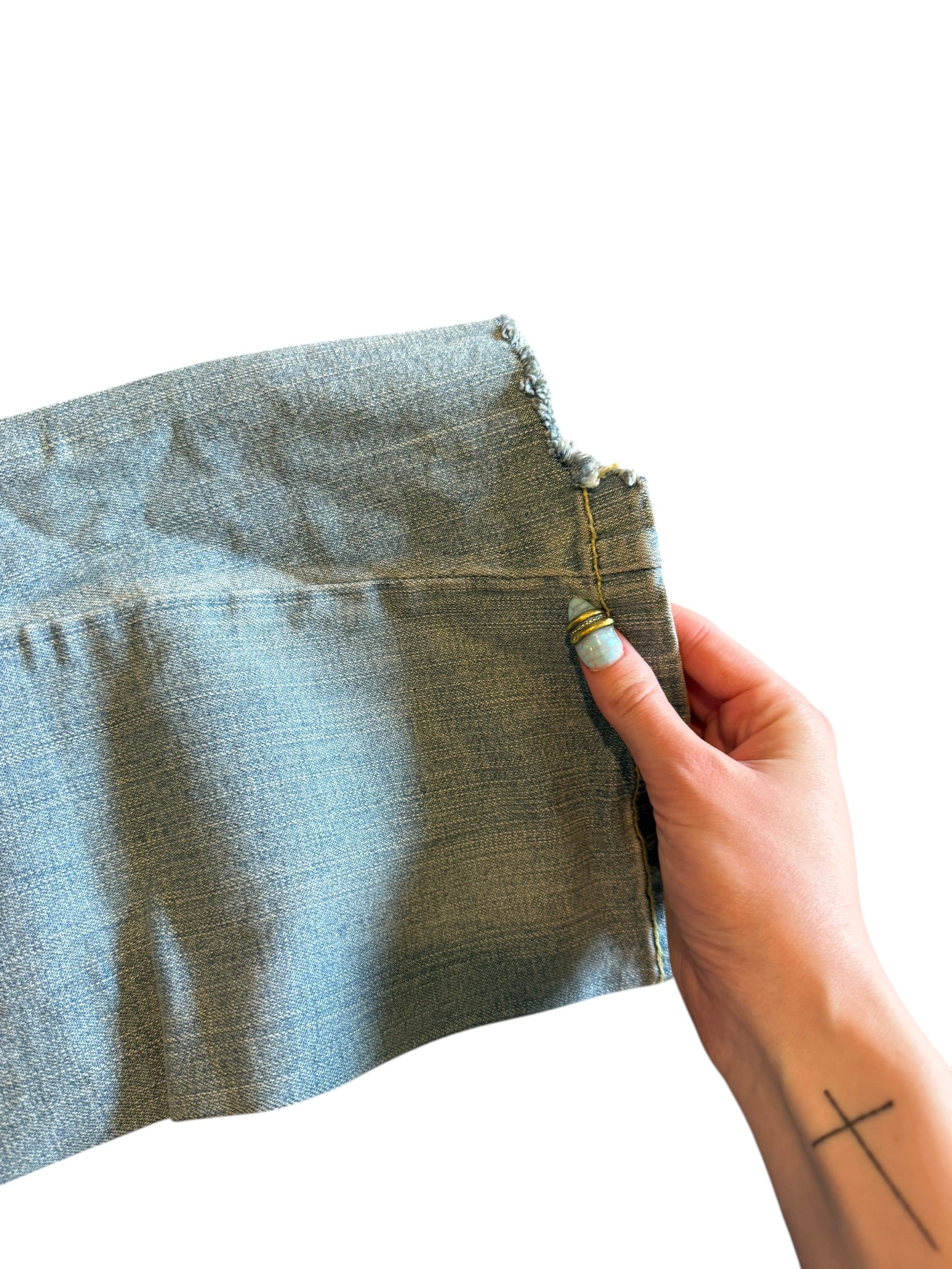 Deadstock DKNY Jeans: 32”